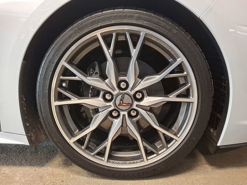 Used 2024 Chevrolet Corvette Stingray Preferred Cpe w/ 2LT image 8