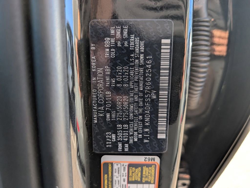 Certified 2024 Kia EV9 Land image 34