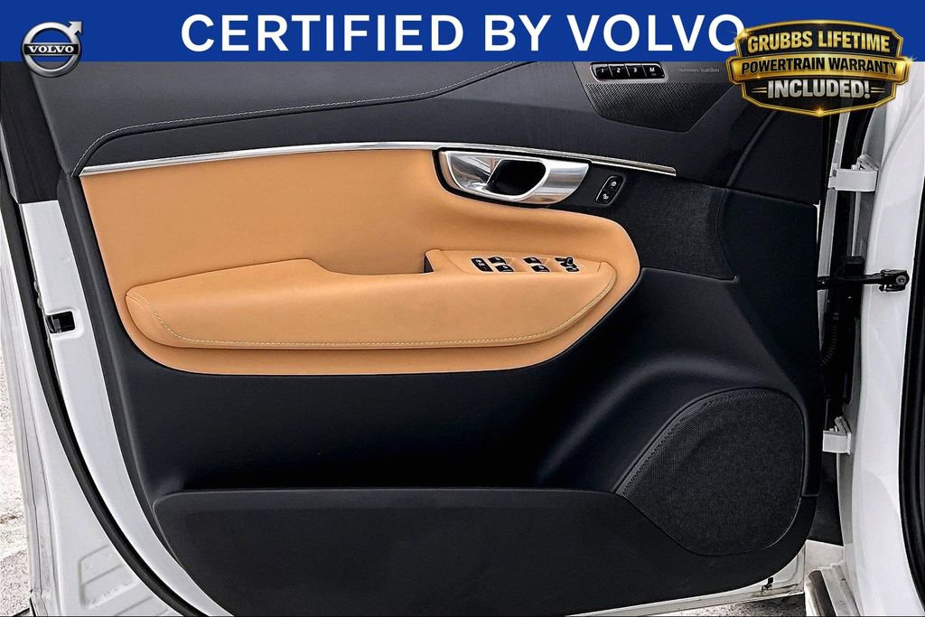Used 2023 Volvo XC90 T8 Ultimate w/ Protection Package AWD/4WD image 18