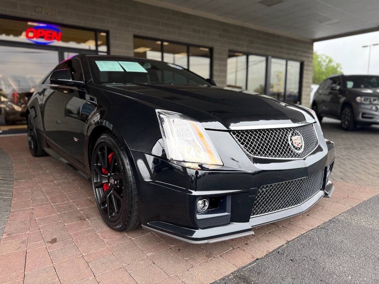 Used 2015 Cadillac CTS V RWD image 17