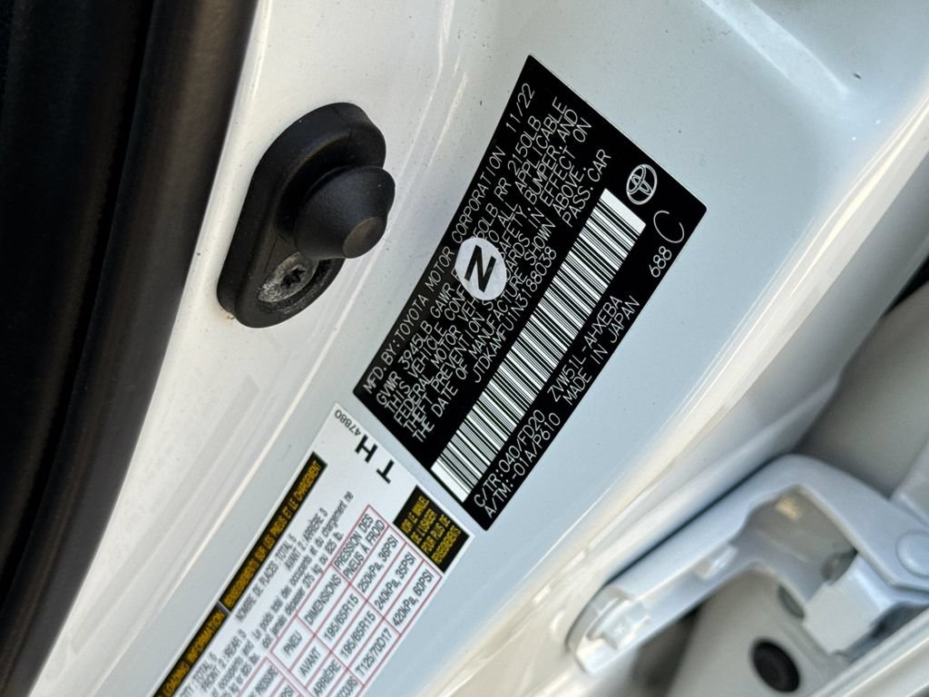 Used 2022 Toyota Prius LE FWD image 38