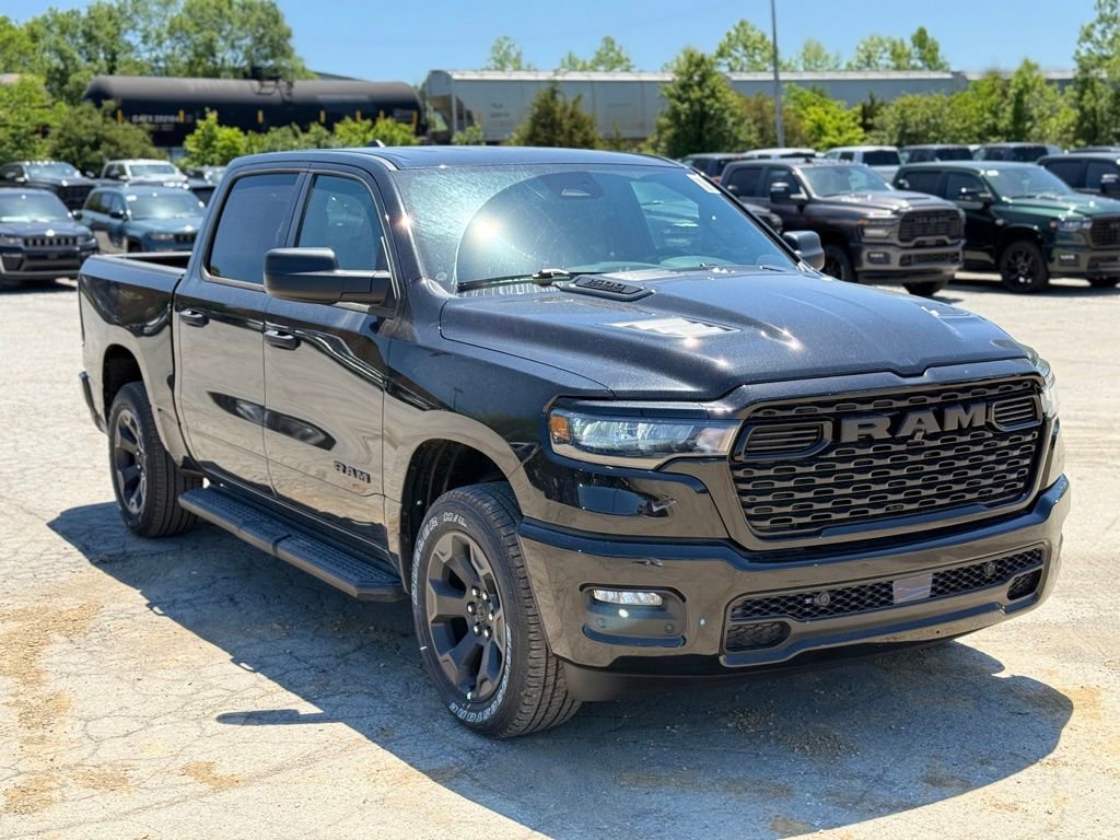 New 2026 RAM 1500 Express AWD/4WD image 4