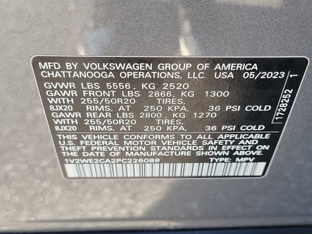 Certified 2023 Volkswagen Atlas Cross Sport SE w/ Black Wheel Package FWD image 30