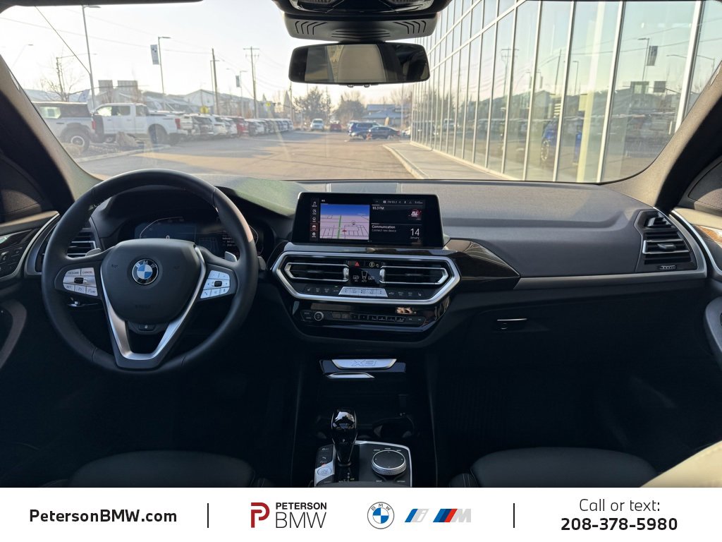 Used 2024 BMW X3 xDrive30i w/ Convenience Package image 2