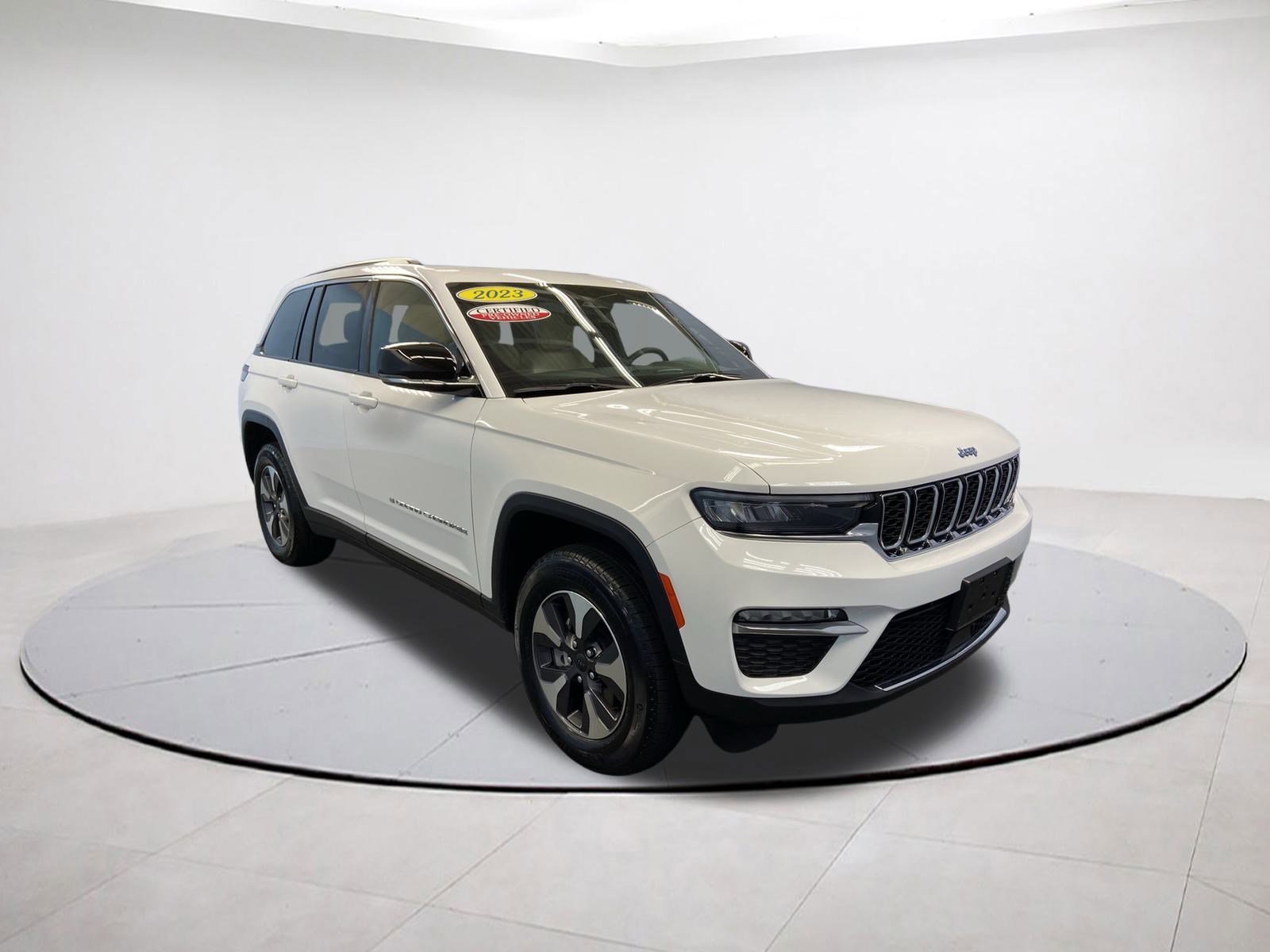 Used 2023 Jeep Grand Cherokee 4WD 4xe