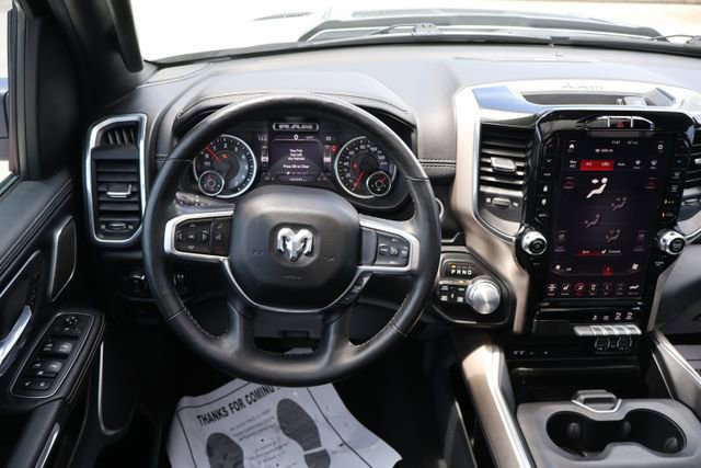Used 2019 RAM 1500 Laramie AWD/4WD image 11