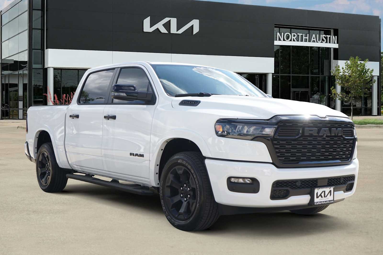 Used 2026 RAM 1500 Lone Star AWD/4WD image 6