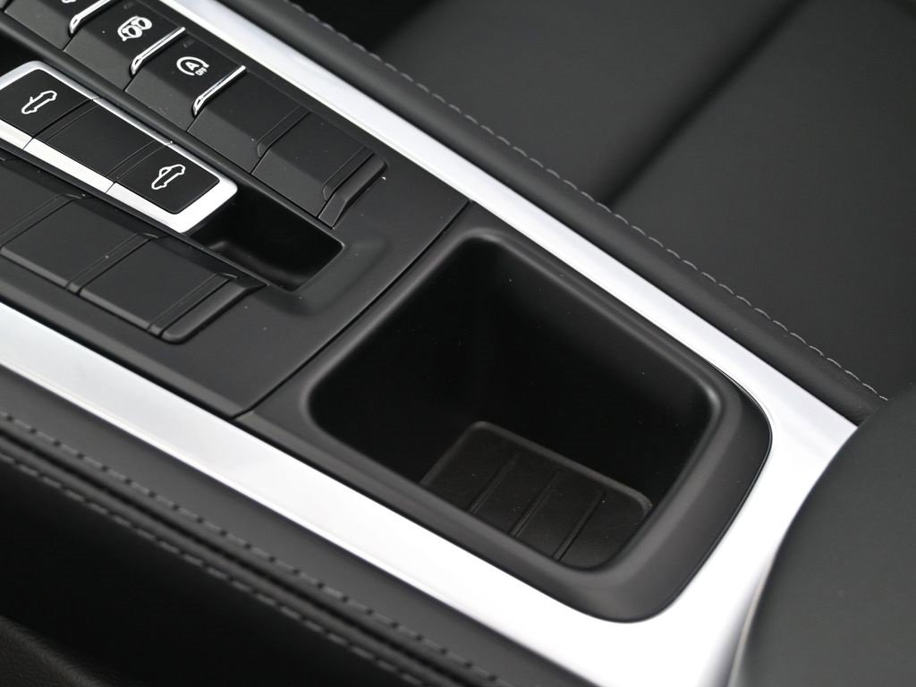 New 2025 Porsche 718 Boxster S image 21