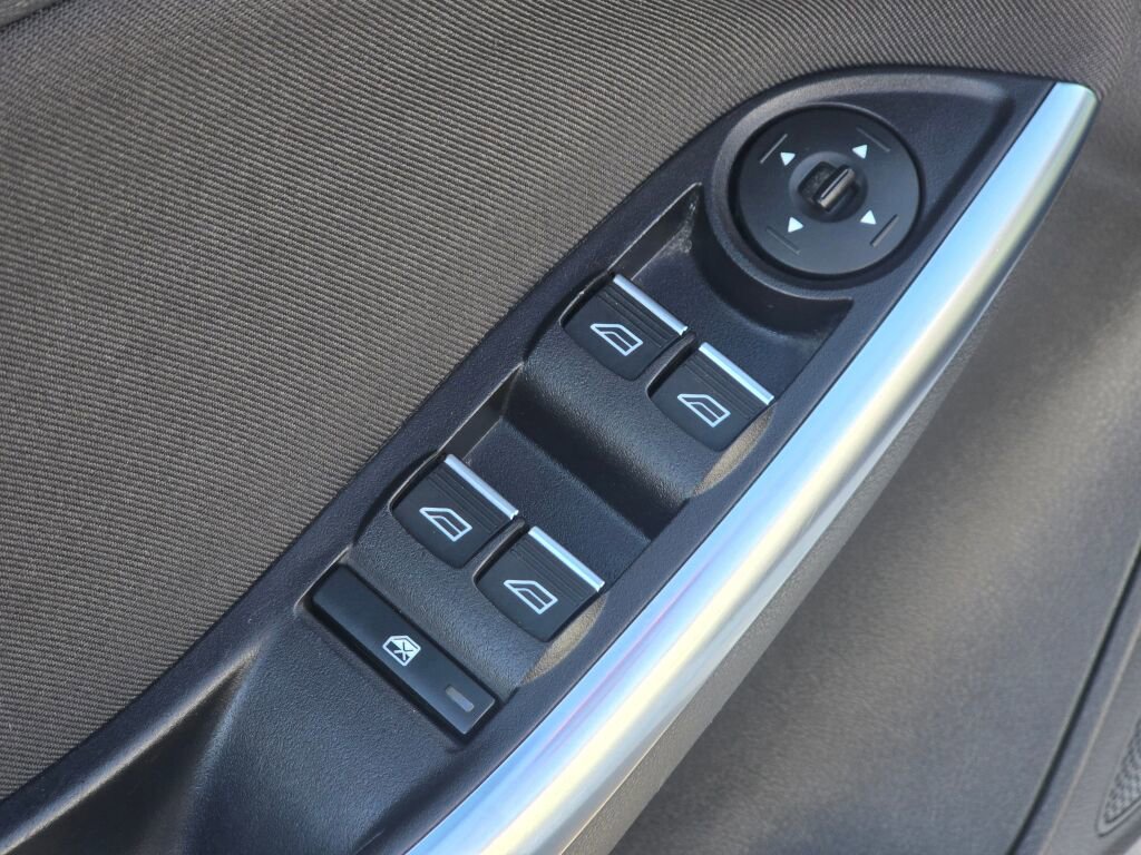 Used 2018 Ford Focus ST FWD image 20