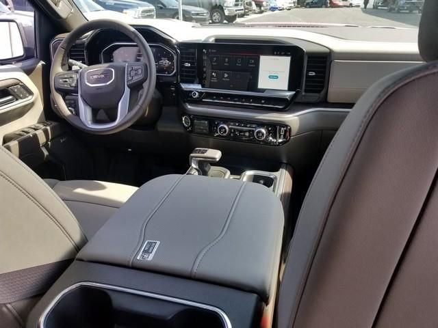 New 2026 GMC Sierra 1500 SLT w/ SLT Premium Plus Package image 12