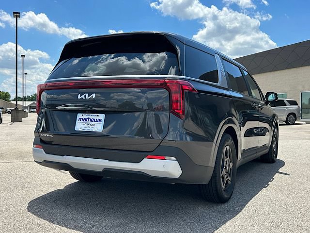 Used 2026 Kia Carnival FWD image 6