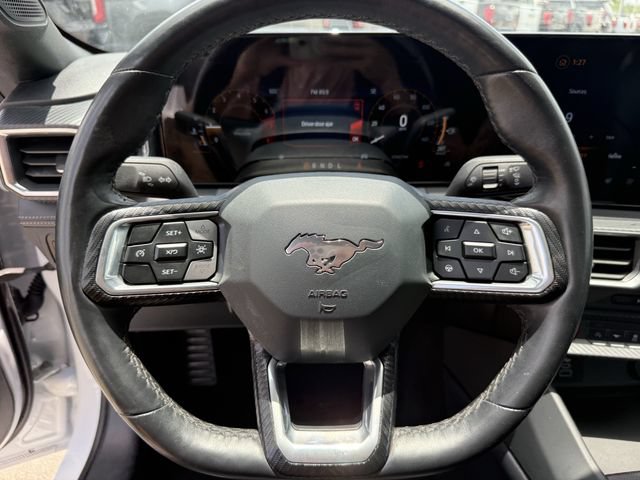 Used 2025 Ford Mustang Premium RWD image 14
