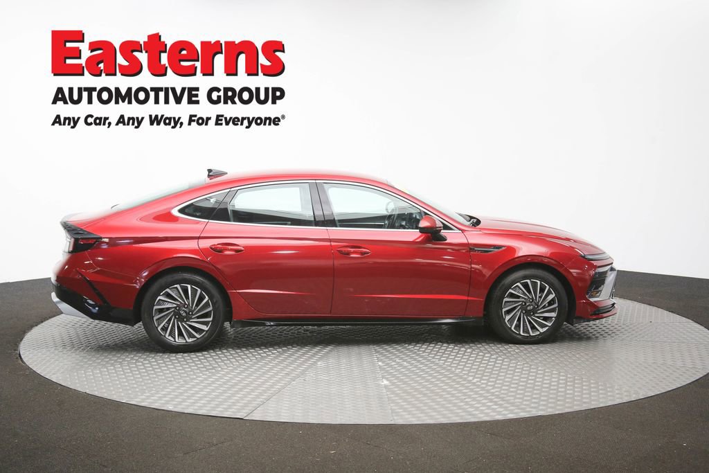 Used 2025 Hyundai Sonata SEL FWD image 44