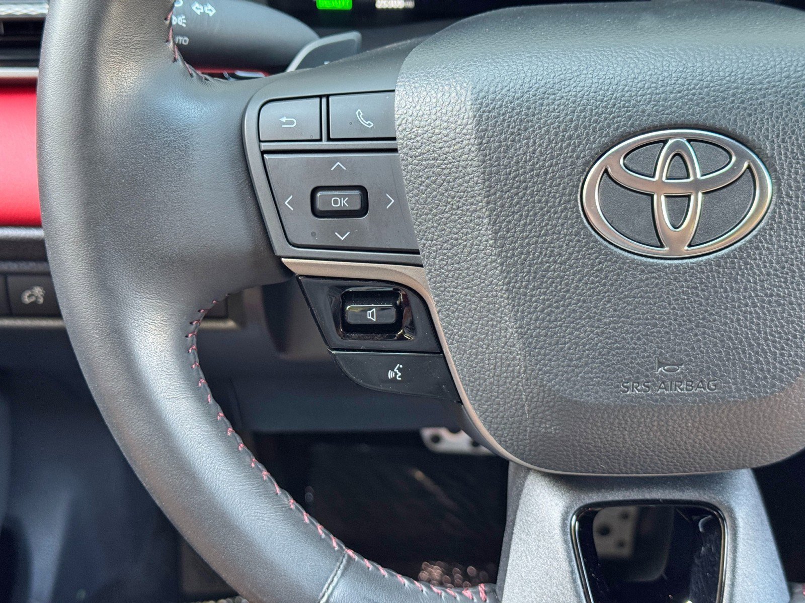 Used 2025 Toyota Camry XSE image 19