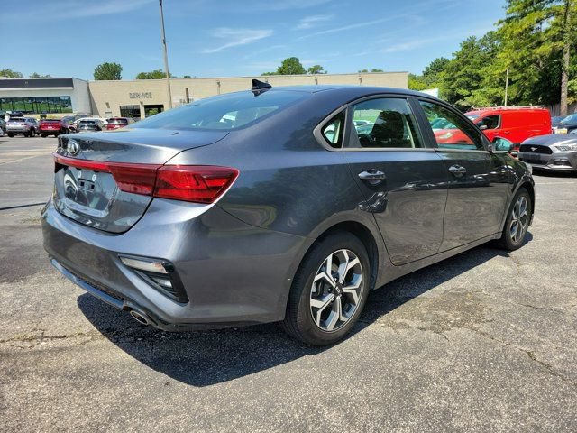 Used 2021 Kia Forte LXS FWD image 5
