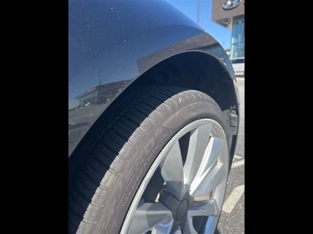 Used 2018 Tesla Model 3 Long Range image 10