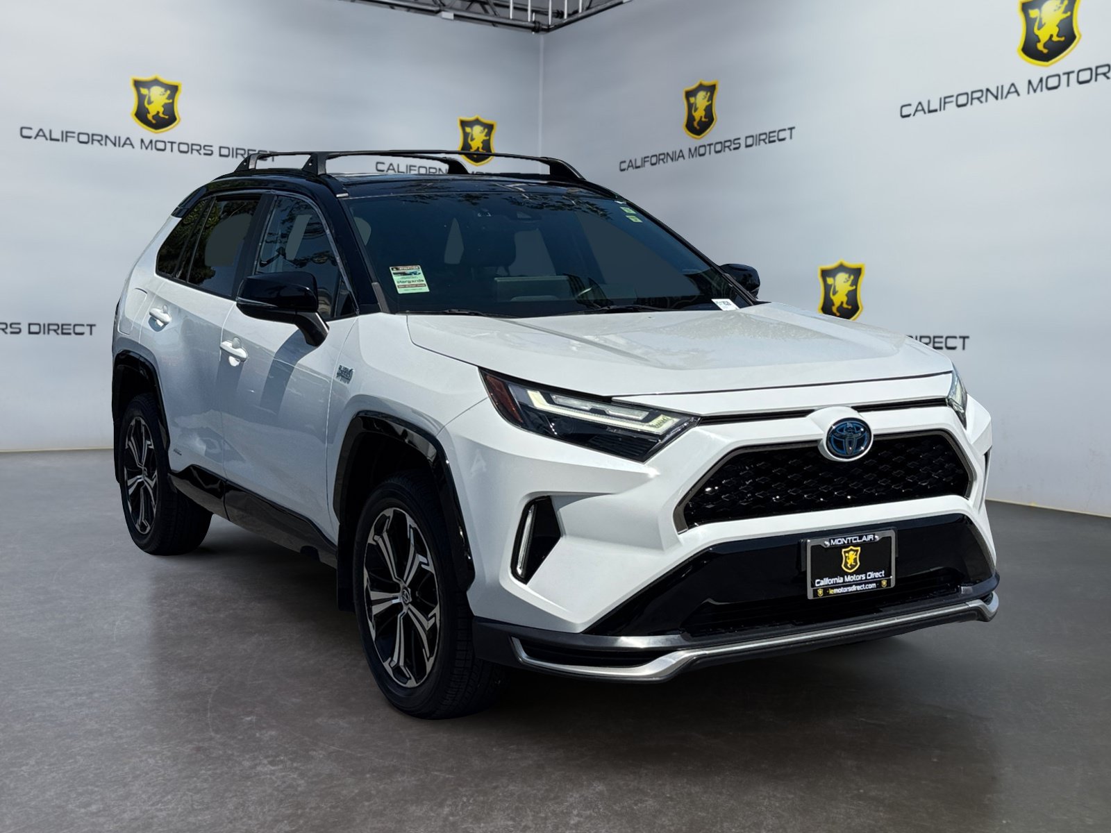 Used 2023 Toyota RAV4 XSE w/ Weather Package AWD/4WD image 7