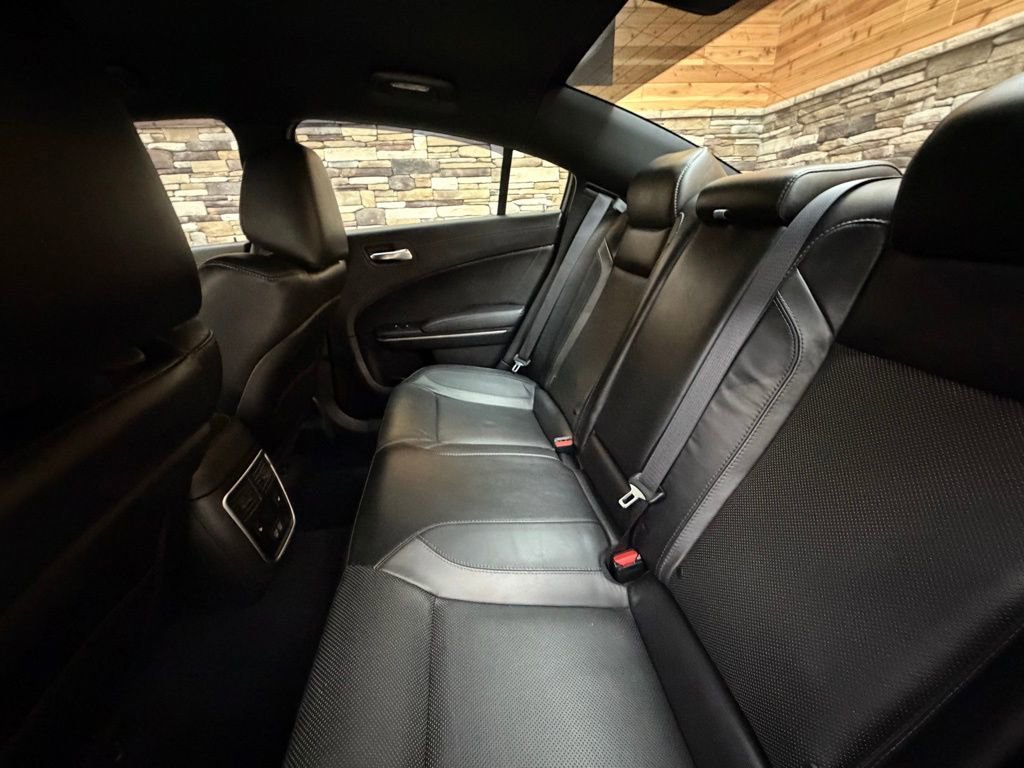 Used 2019 Dodge Charger SXT w/ Plus Group image 26