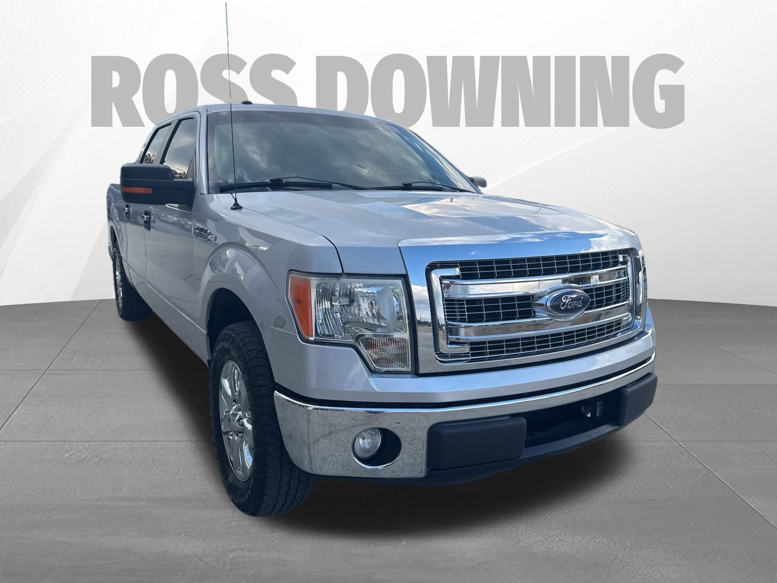 Used 2013 Ford F150 XLT w/ Luxury Equipment Group image 10