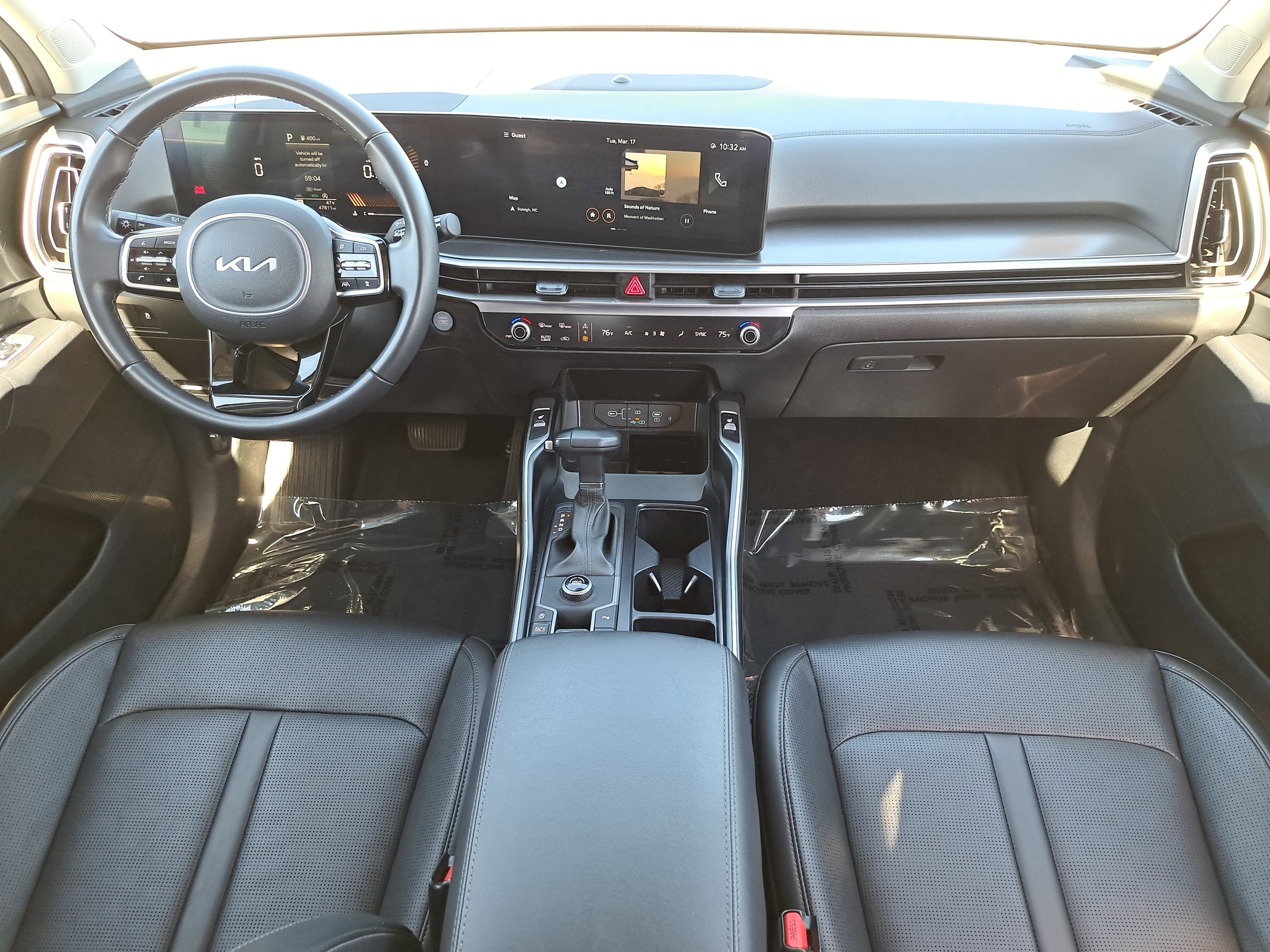 Used 2024 Kia Sorento S FWD image 9