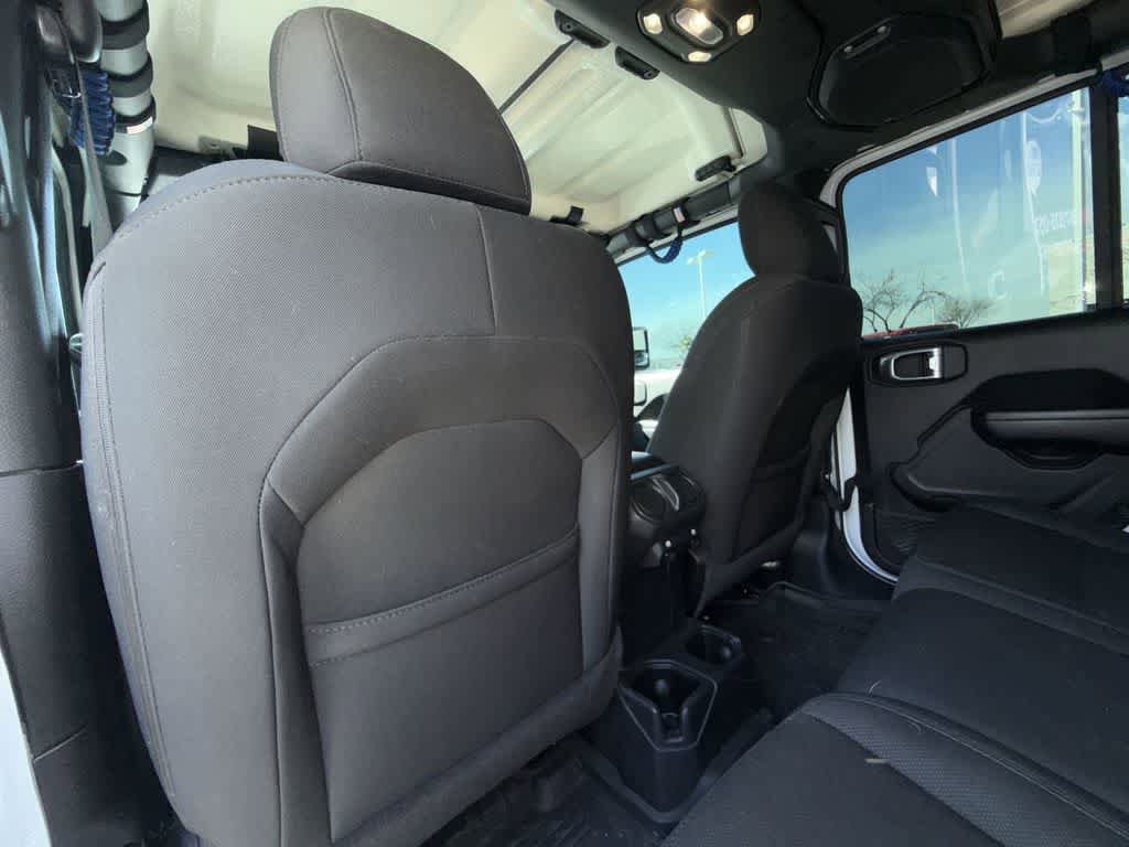Used 2021 Jeep Gladiator Sport AWD/4WD image 11