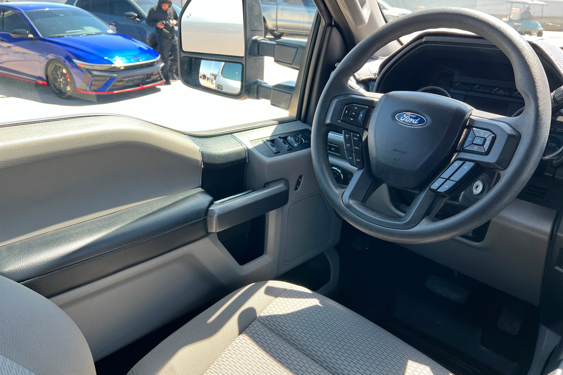 Used 2020 Ford F250 XLT w/ XLT Value Package AWD/4WD image 11