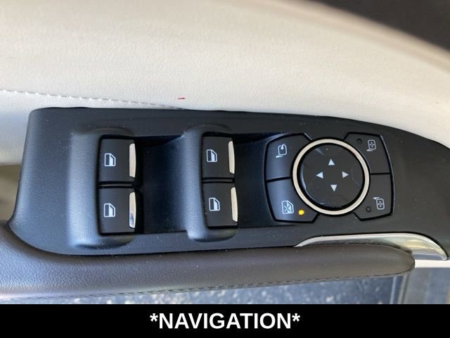Used 2019 Lincoln MKC Reserve w/ MKC Technology Package AWD/4WD image 13