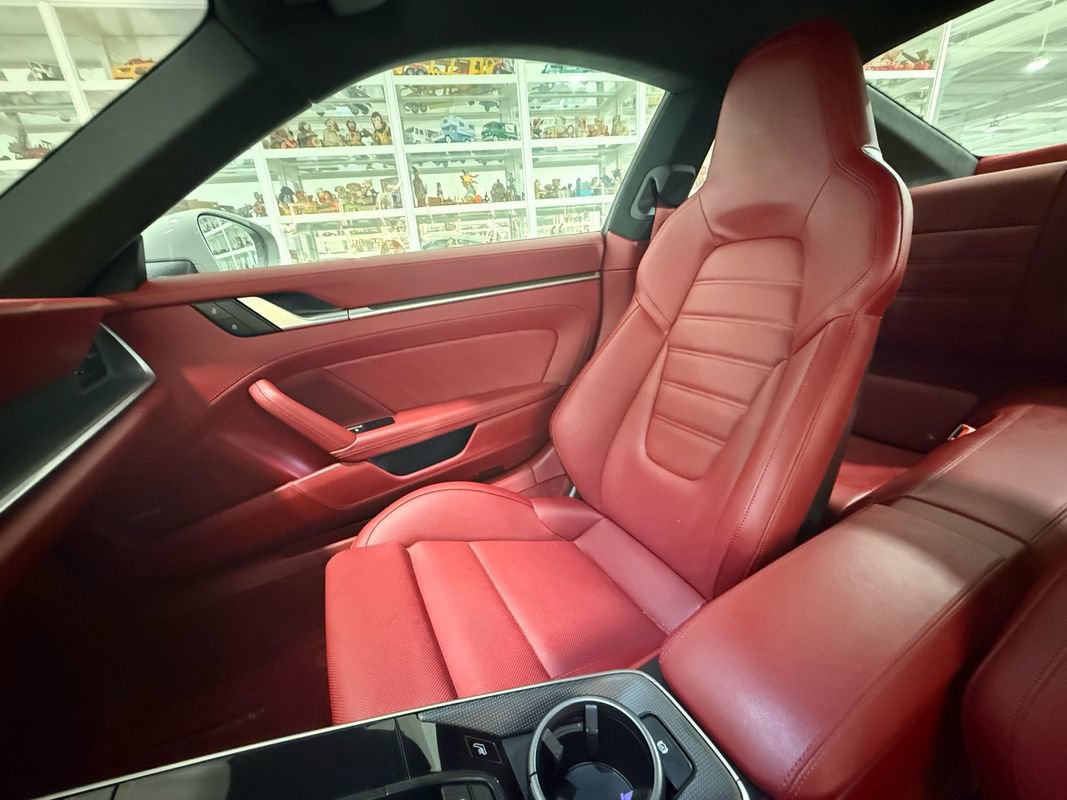 Used 2024 Porsche 911 Turbo S AWD/4WD image 35