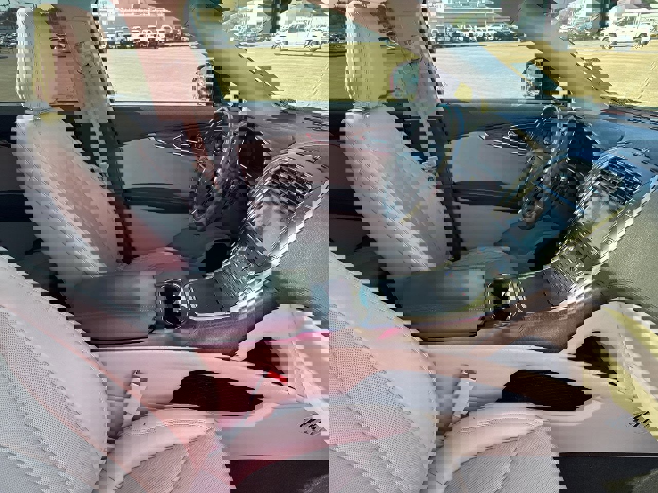 Used 2020 Lincoln Nautilus Reserve image 13