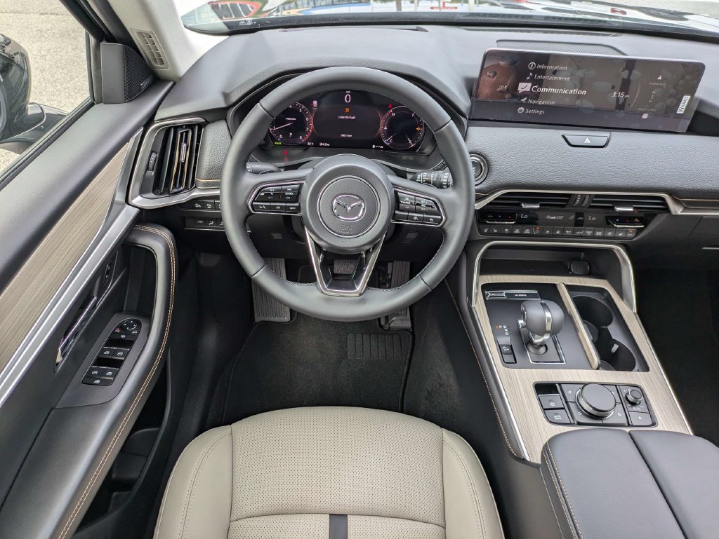 New 2026 MAZDA CX-70 3.3 Turbo w/ Premium Package AWD/4WD image 15