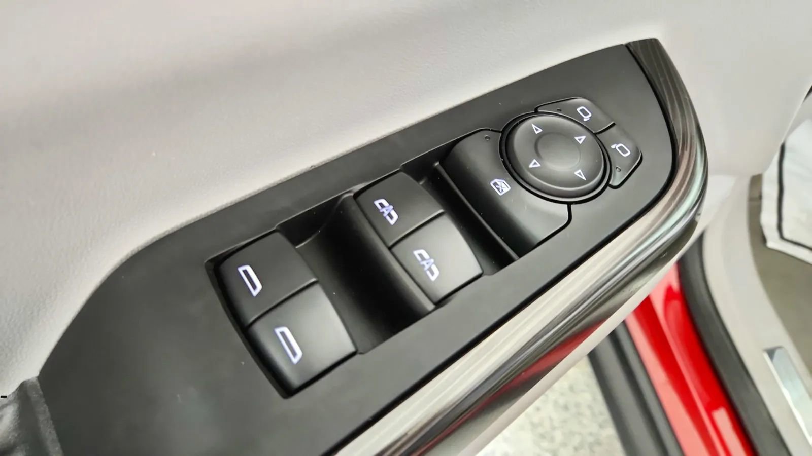 Used 2023 GMC Acadia SLT image 30