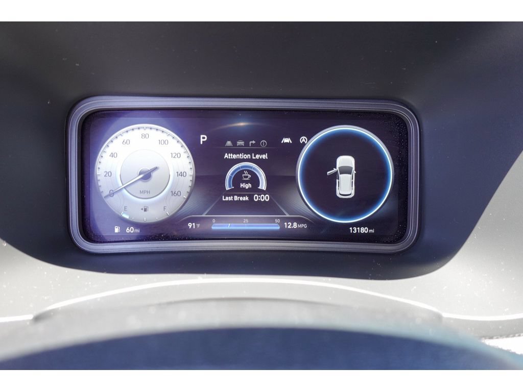 Used 2023 Hyundai Kona Limited FWD image 17