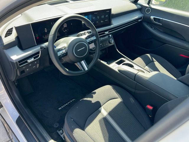 New 2026 Hyundai Sonata SEL FWD image 17
