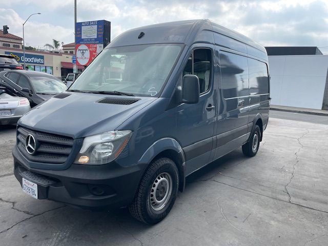 Used 2018 Mercedes-Benz Sprinter 2500 image 1