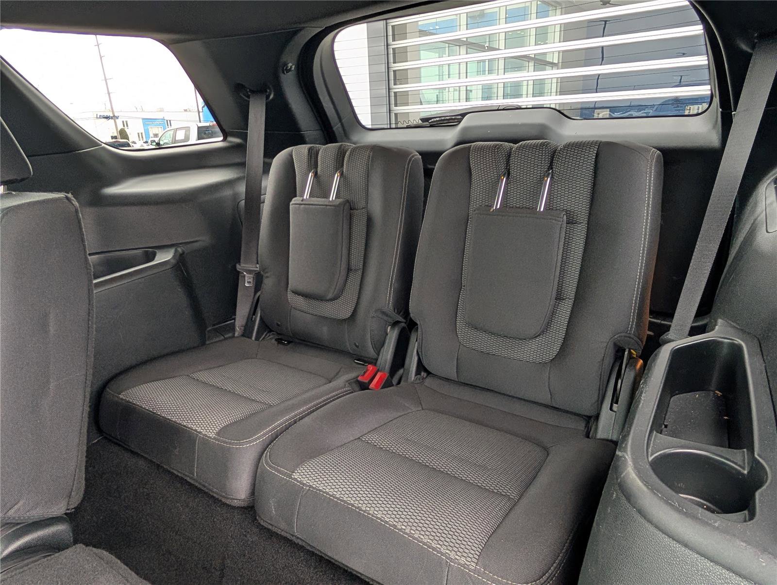 Used 2019 Ford Explorer XLT image 13