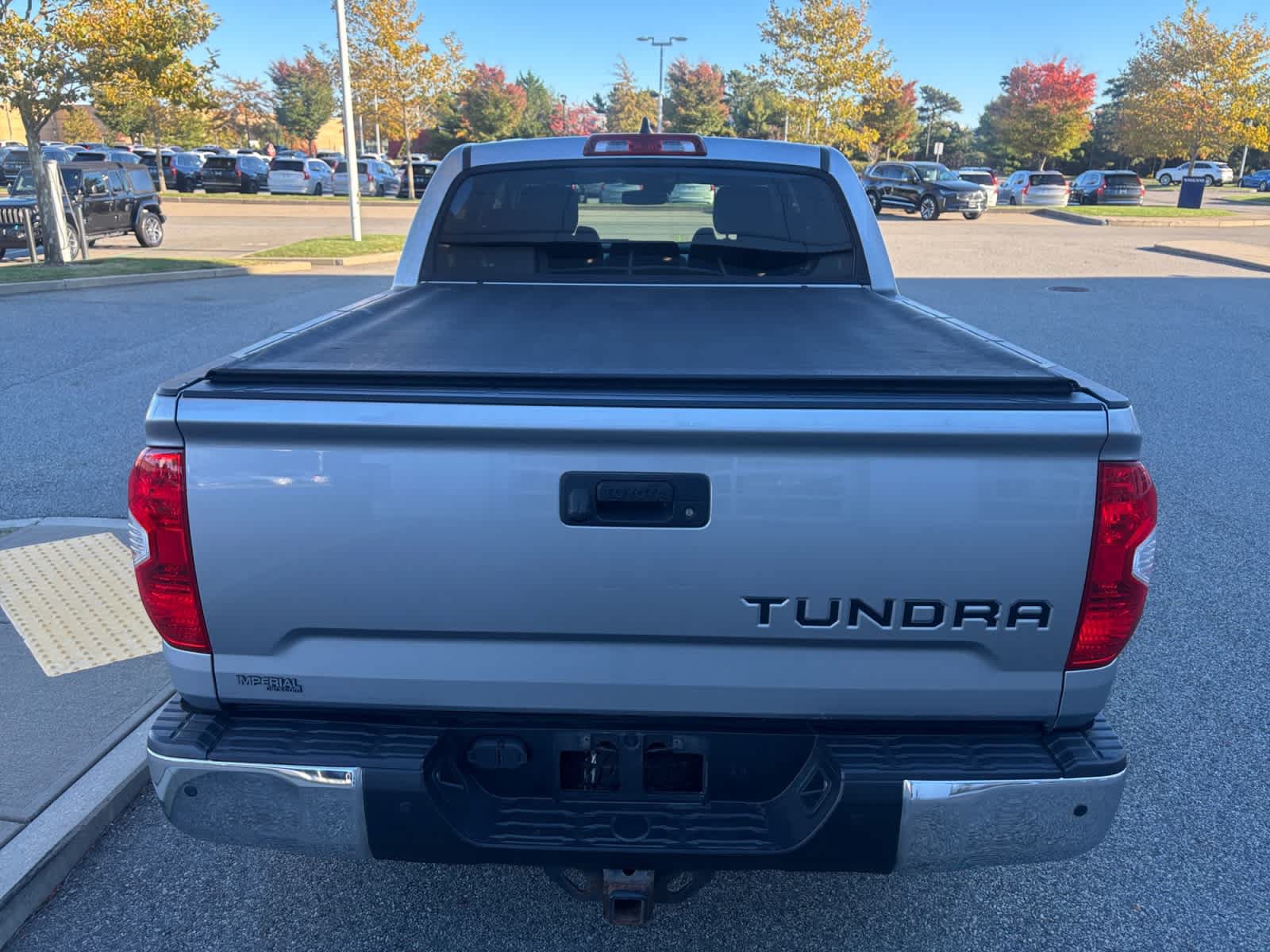 Used 2020 Toyota Tundra 4x4 CrewMax image 21
