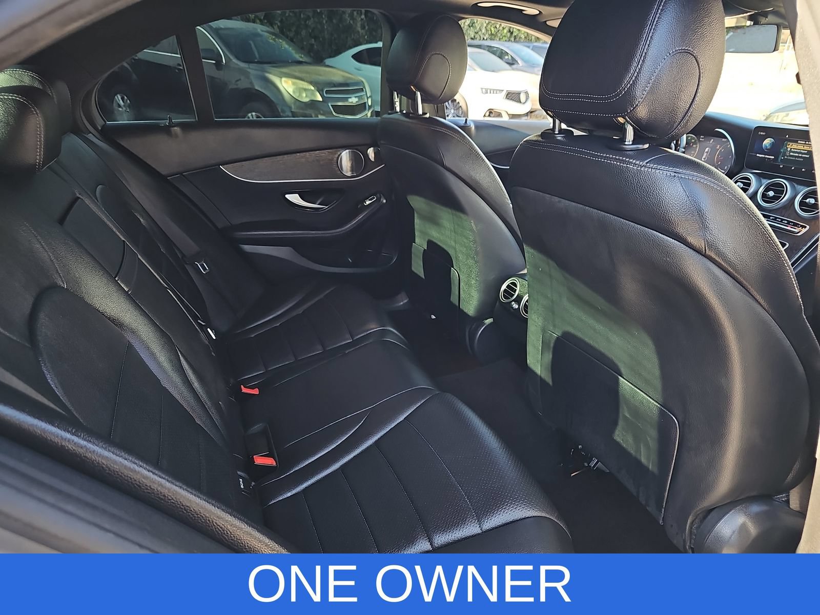 Used 2021 Mercedes-Benz C 300 4MATIC Sedan w/ Premium Package image 11