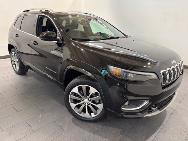 Used 2019 Jeep Cherokee Overland AWD/4WD image 7