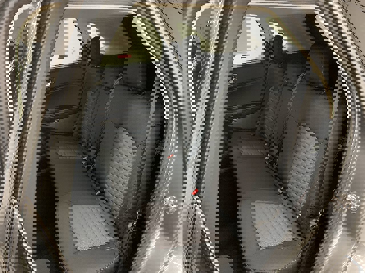 New 2024 Ford Edge SE image 8