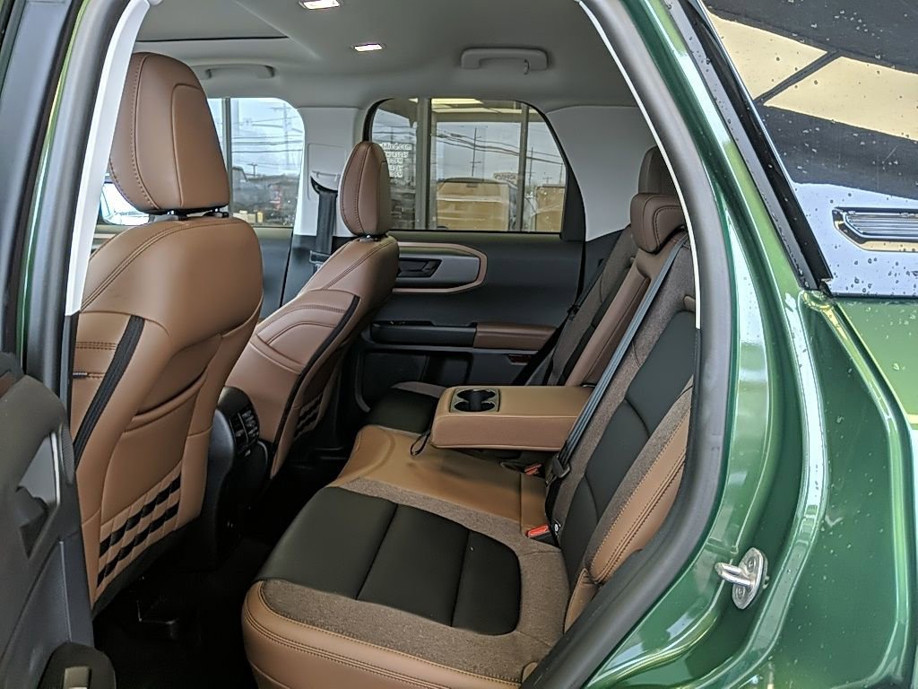 Used 2025 Ford Bronco Sport Outer Banks w/ Outer Banks Tech Package+ image 13