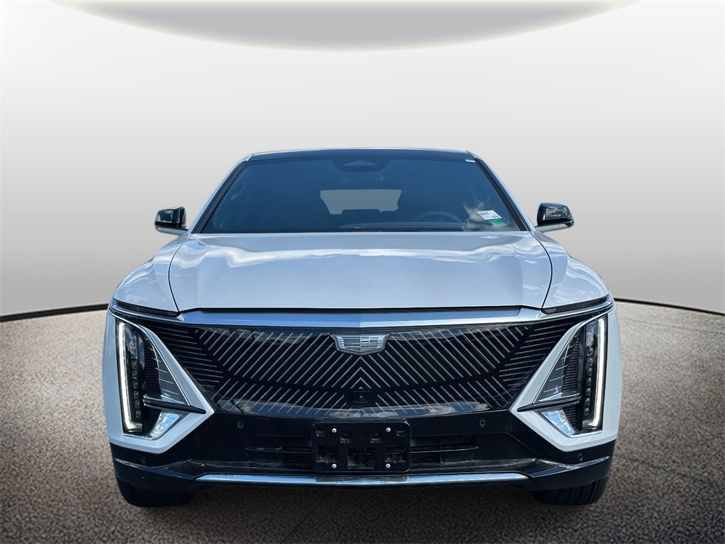 New 2025 Cadillac Lyriq Luxury image 6