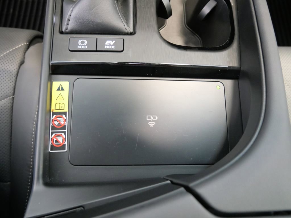 Used 2023 Lexus ES 300h w/ Accessory Package (Z2) image 33