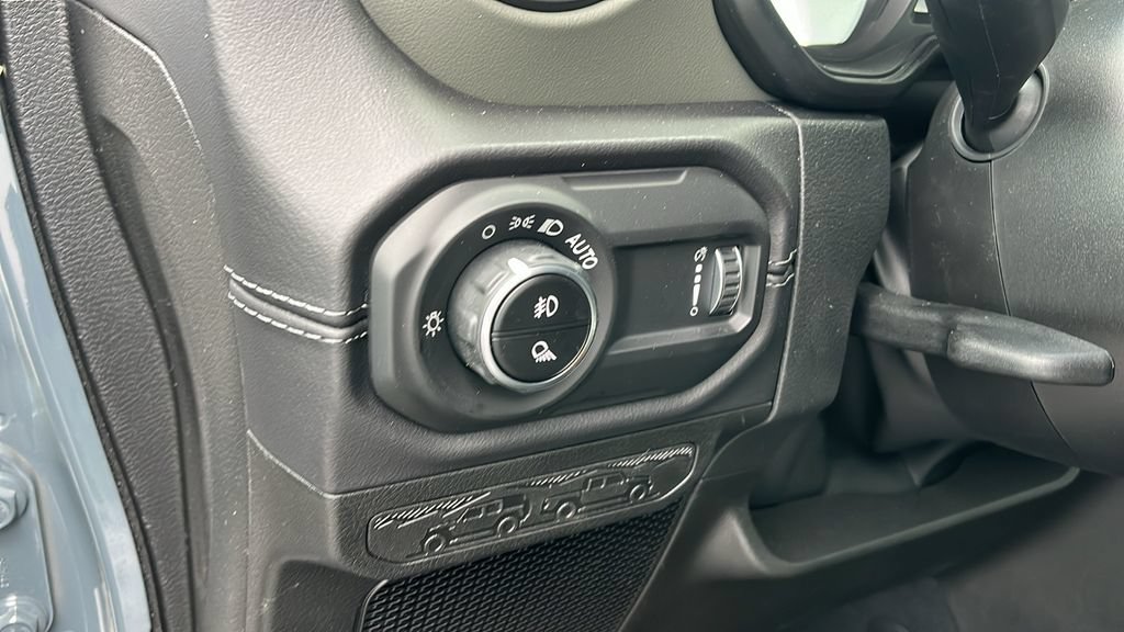 New 2026 Jeep Gladiator Mojave AWD/4WD image 11