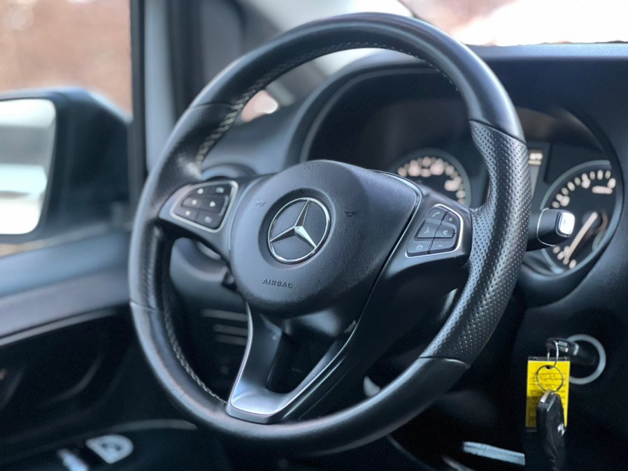 Used 2020 Mercedes-Benz Metris Kargo Master Shelves /Partitio w/ Safety Package image 15
