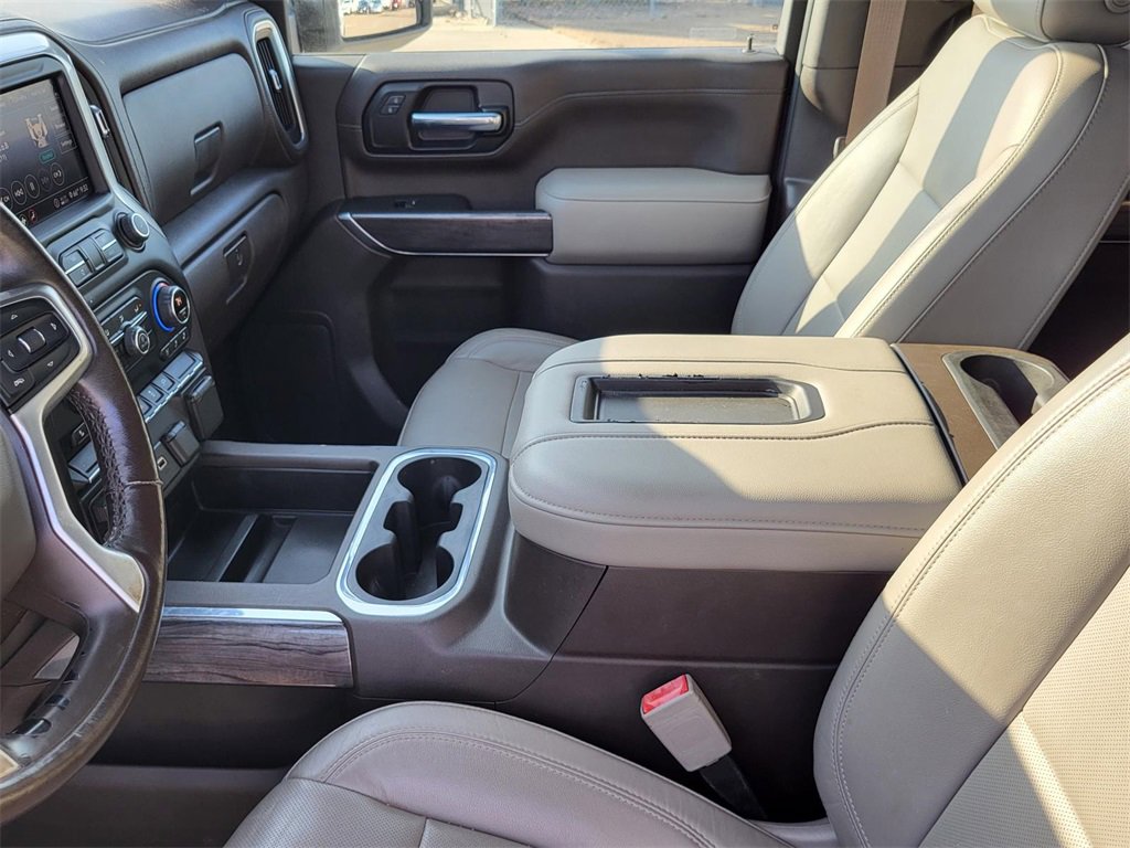 Used 2020 Chevrolet Silverado 2500 LTZ w/ LTZ Convenience Package image 29