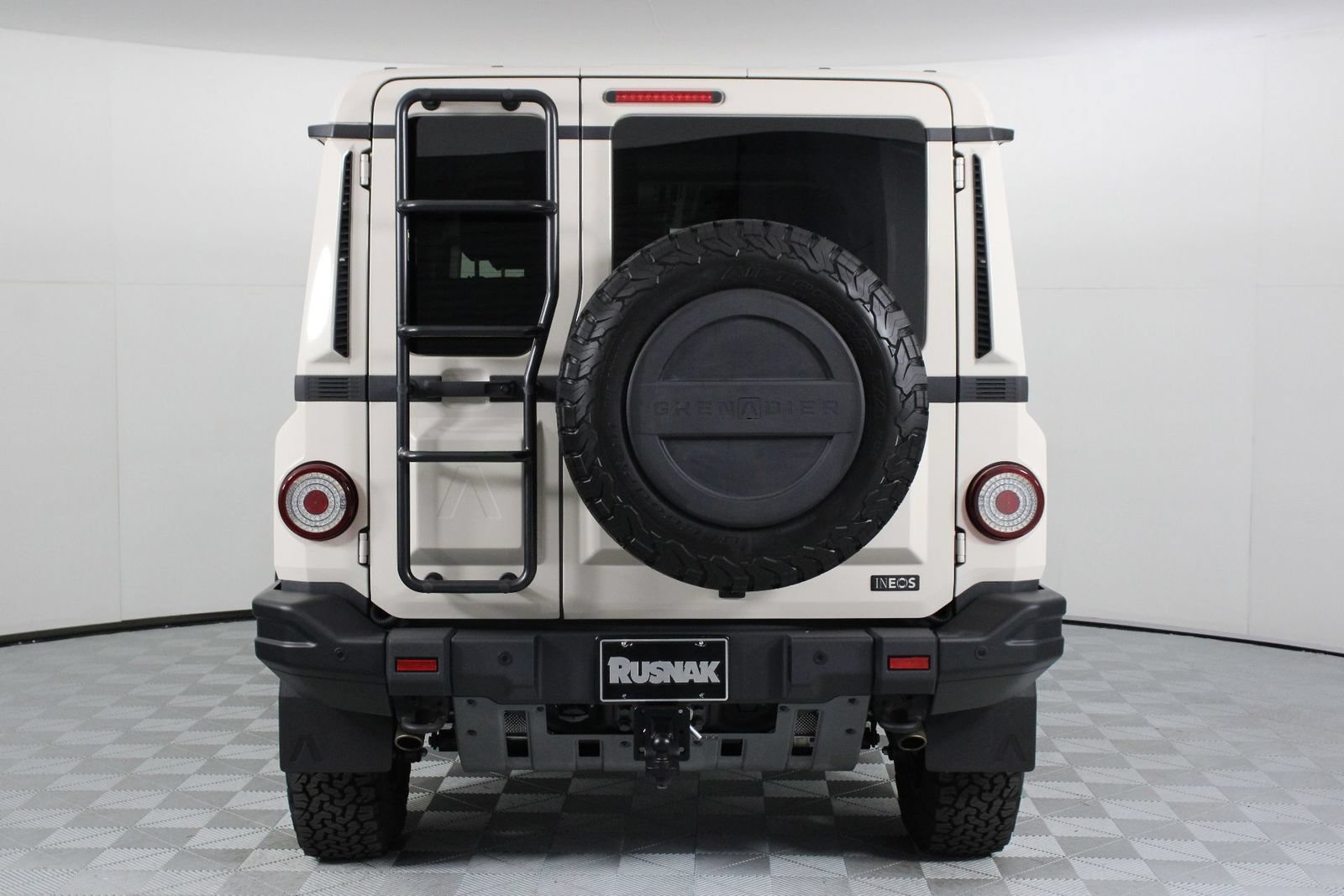 Used 2025 INEOS Grenadier AWD/4WD image 5