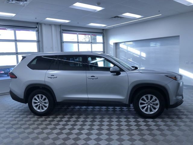 Certified 2025 Toyota Grand Highlander AWD image 35