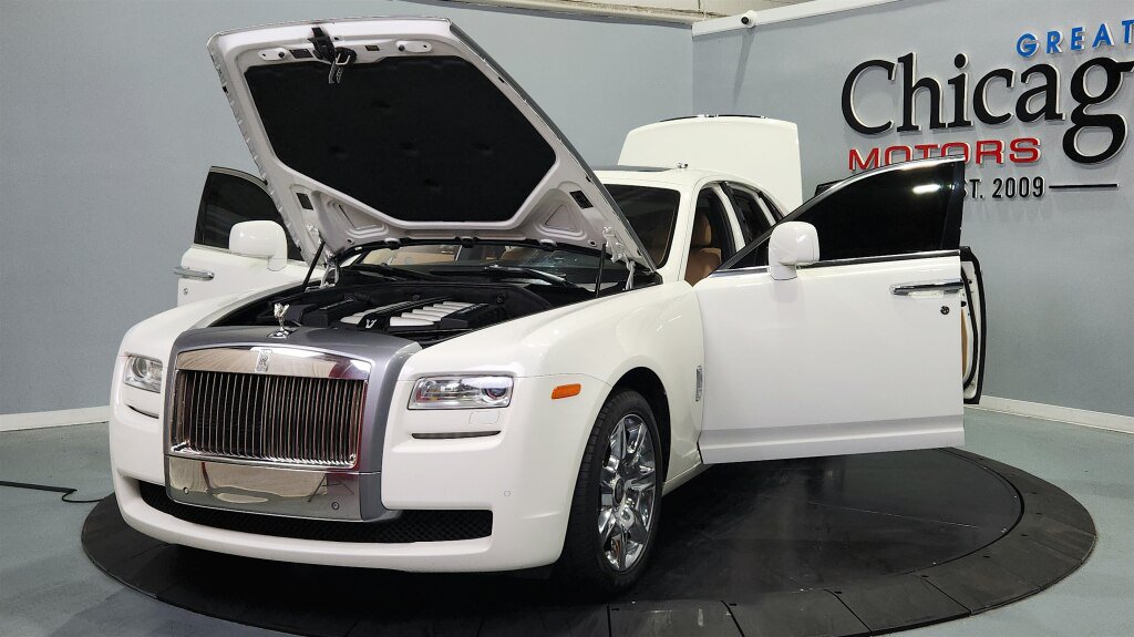 Used 2010 Rolls-Royce Ghost RWD image 17