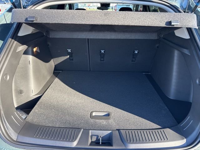 New 2026 Chevrolet Trax LT w/ Driver Confidence Package image 11