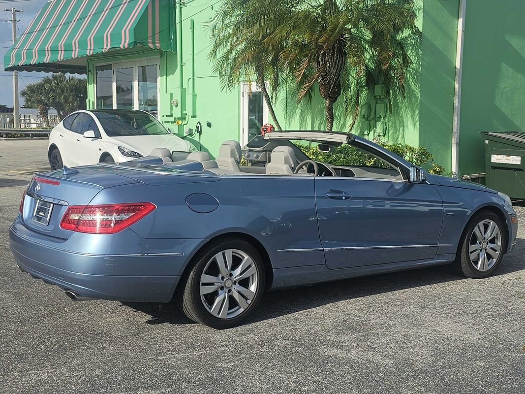 Used 2012 Mercedes-Benz E 350 Cabriolet image 23
